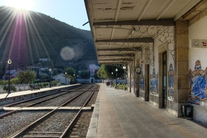 Douro Valley Tour - 2 Wineries and Lunch